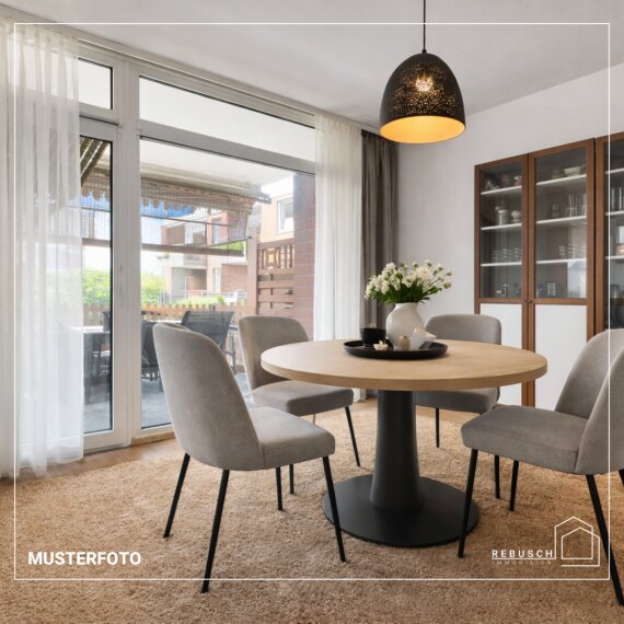 Musterfoto Esszimmer